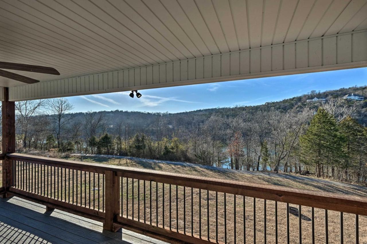 Holiday Island Beaver Lake Escape With Views! Eureka Springs Exterior photo